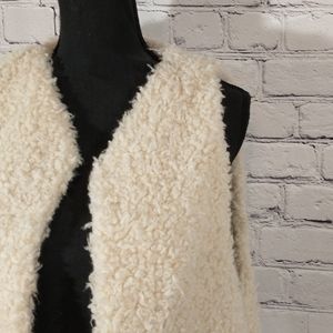 Sherpa vest